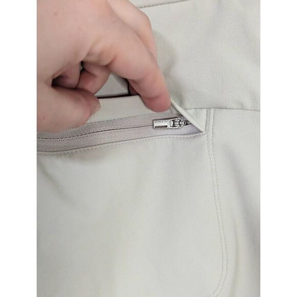 Athleta Cargo Style Wander Stash Athletic Pants - Size 8 - Picture 11 of 13